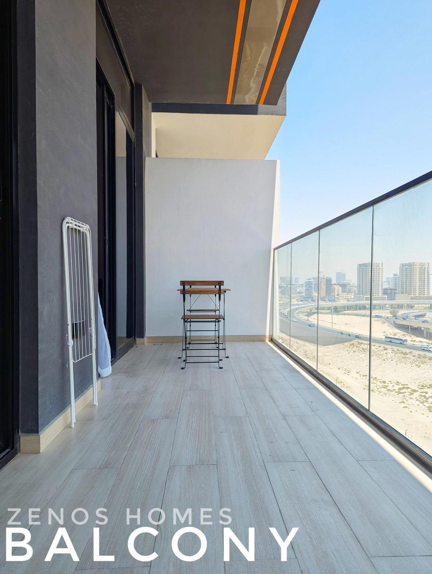 Apartment Luna Haven Retreat, Fully Furnished Luxury 1bh In Jvc, Close By Circle Mall Dubai