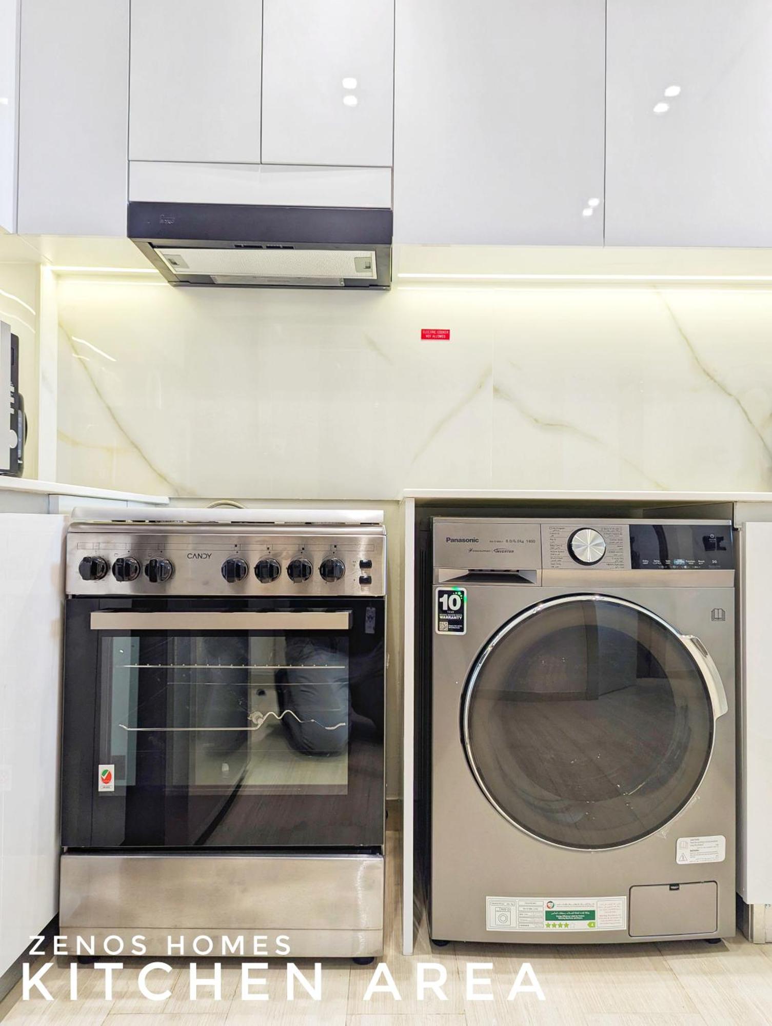 Luna Haven Retreat, Fully Furnished Luxury 1bh In Jvc, Close By Circle Mall Apartment *